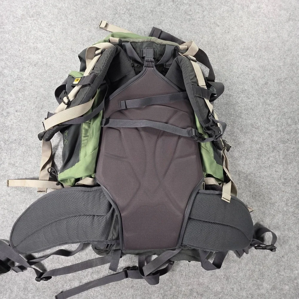 Vintage Mountainsmith backpack Scarlet Green Used Condition Internal Frame